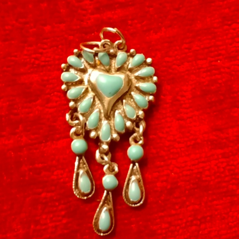 Silver set turquoise pendant